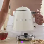 Elektrik çaydan Smeg KLF05CREU Cream | Onlaynal.az