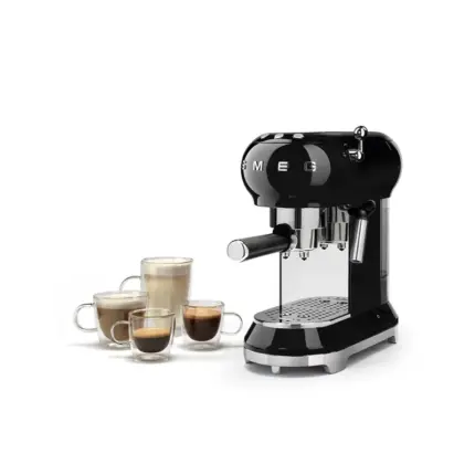 Qəhvə dəmləyən Smeg ECF01BLEU Black | Onlaynal.az